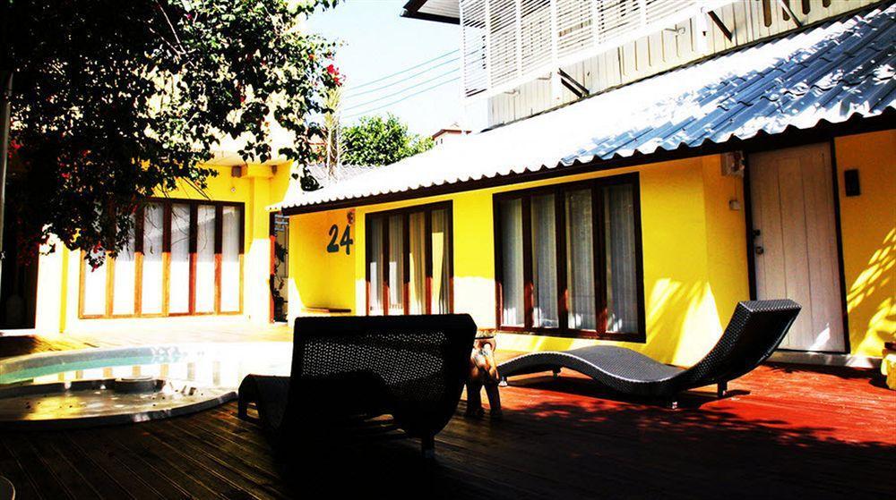 Smile House Guesthouse 치앙마이 외부 사진