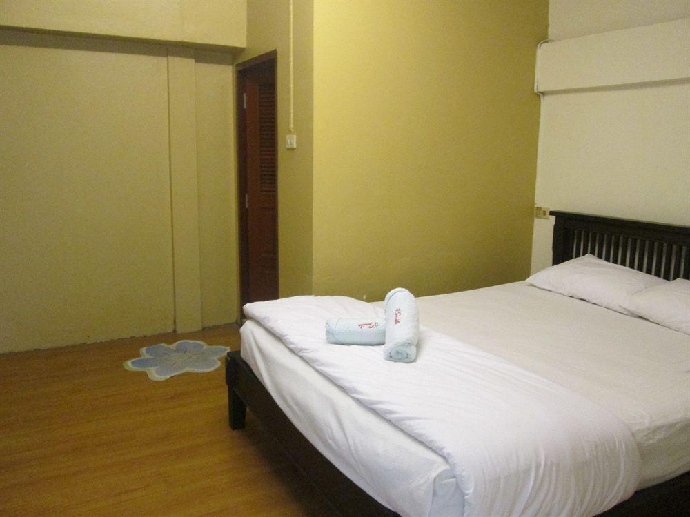 Smile House Guesthouse 치앙마이 외부 사진